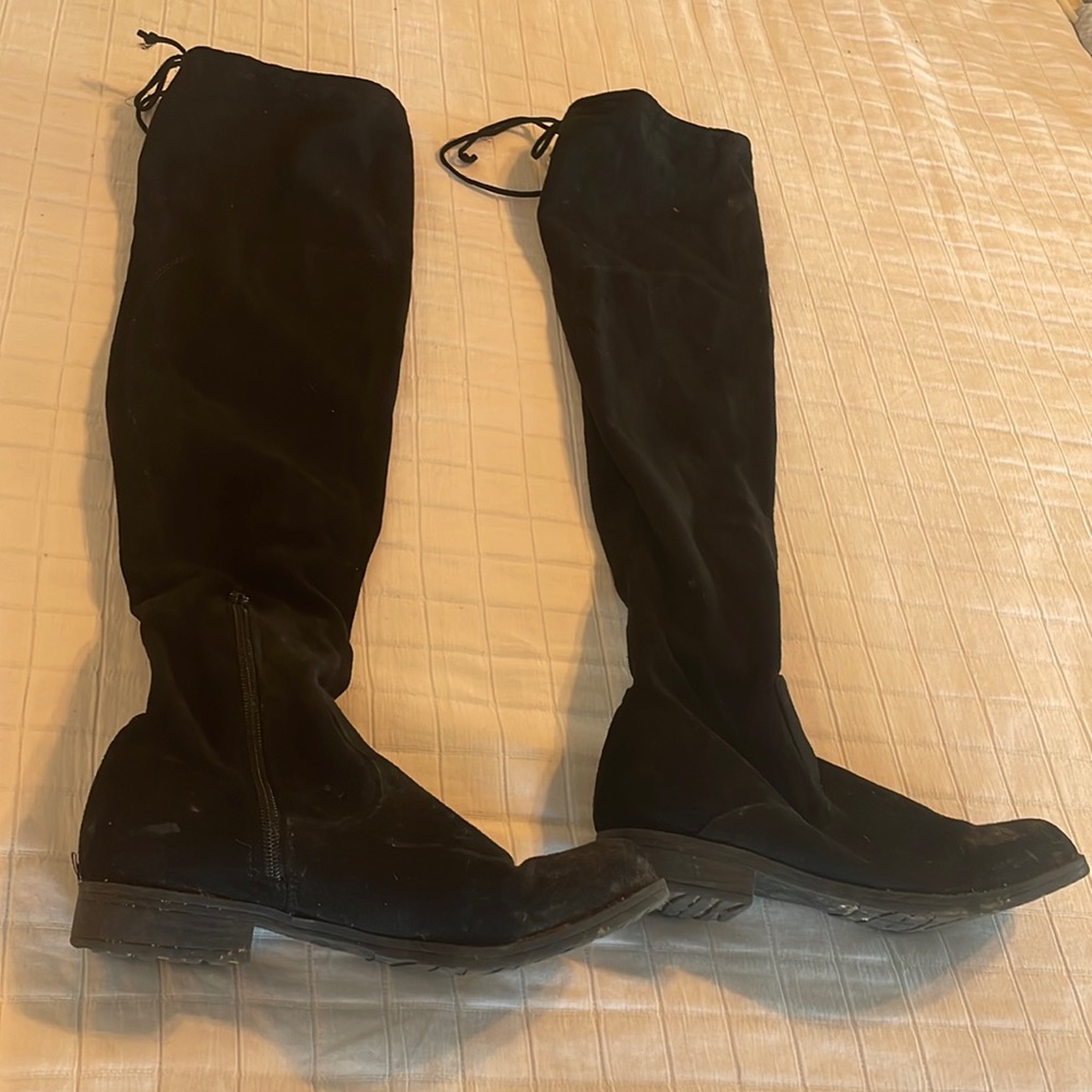 Unisa boots black over the knee thigh high Faux suede low heels size 6 M women’s